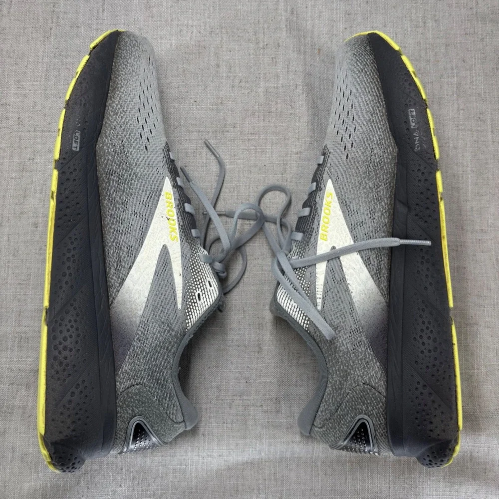 Brooks Ghost 14 Mens Running Shoes Grey Black Yellow Size 12 Low Top Sneakers